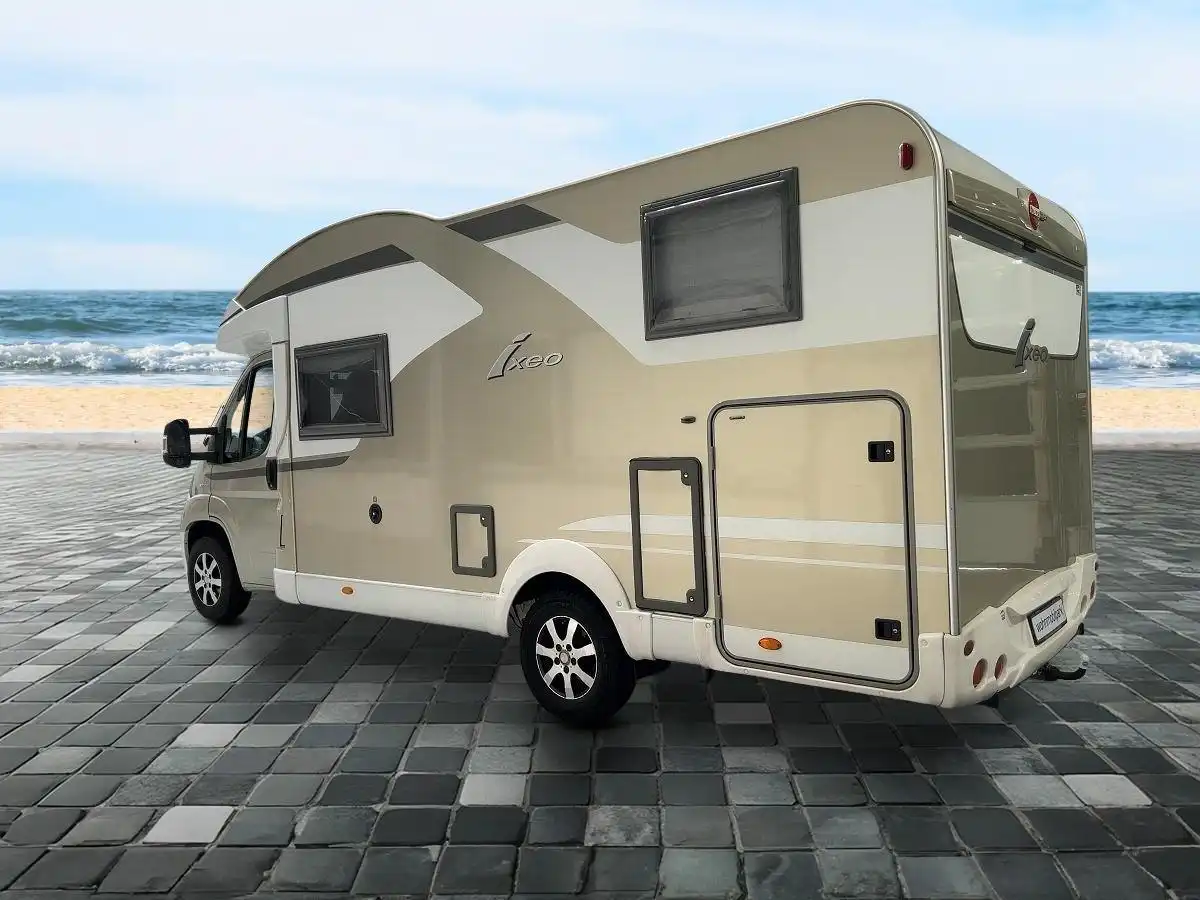 BUERSTNER Ixeo IT 674 - Ansicht 3